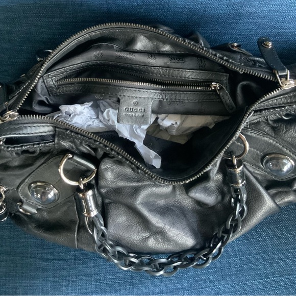 Preloved Gucci Galaxy Bag - Picture 2 of 14